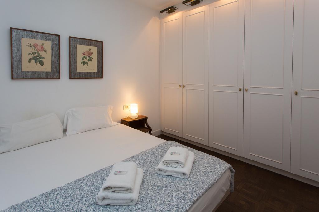 Letsgo Camp Nou Apartment Barcellona Esterno foto